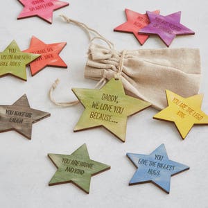 Fichas de mensaje: te amo porque... Regalo de recuerdo de estrella de madera: regalo de San Valentín personalizado Fichas de amor: regalo del quinto aniversario de bodas