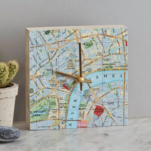 Wall Art Clock Personalised Map Location Gift For Husband Unique Wall Clock Modern Wall Clock Couples Wedding Anniversary Gift zdjęcie 3