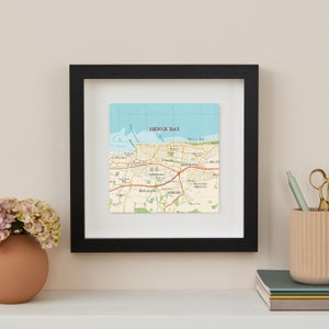 Stampa con mappa incorniciata di Herne Bay, Kent, Regno Unito, regalo di inaugurazione della casa per una coppia, decorazione da parete con mappa di Herne Bay