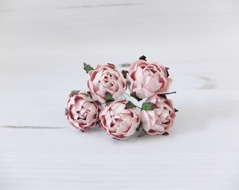 Make paper flowers
