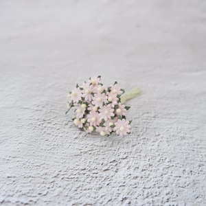25 10mm mini warm blush paper flat daisy, 1 cm paper flowers