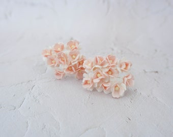 20 20mm off white blush paper hydrangea, 2 cm paper flowers