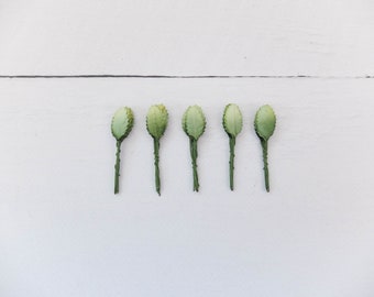 50 feuilles de mûrier miniatures en papier vert deux tons (taille 1)
