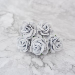 5 pcs, 35mm paper pale light grey blue rose with wire stem, 3.5 cm flowers round