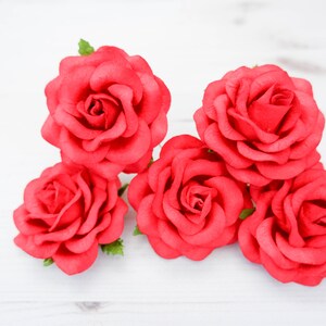 5 pcs, 6 cm red paper roses with wire stems, 60mm paper roses