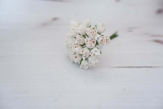 25 8mm white rose buds, paper flowers