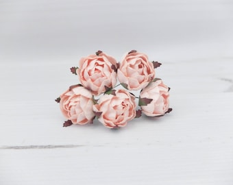 5, 30mm blush paper ranunculus, 3 cm pink paper flowers