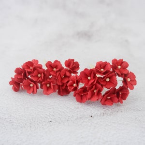 20 20mm warmes rotes Papier Mini Hortensien, 2 cm Papierblume