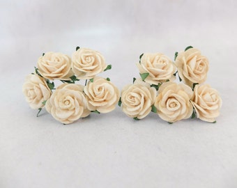 10 25mm cream ivory  roses, ivory paper flower, 1" paper rose, 2.5 cm ivory flowers