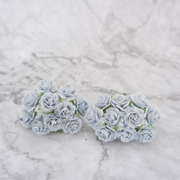 20 20mm light grey blue paper roses, 2 cm roses (design B)