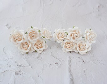 10 35mm paper antique white roses with wire stem, 3.5 cm round design B