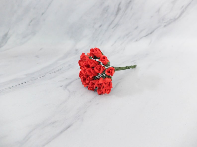 25 10mm red paper rose buds mini roses 1 cm paper flowers