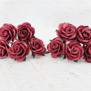 10 rose bordeaux da 25 mm, rose di carta da 1", fiori di carta bordeaux da 1 pollice, 2,5 cm