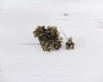 20 20mm moss green flowers, 2 cm flowers