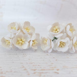 10 fleurs de cerisier en papier blanc, fleurs de cerisier en papier blanc, fleurs de cerisier en papier