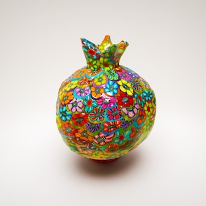 Obra de arte de granada Millefiori: Arte judaico hecho a mano en arcilla polimérica