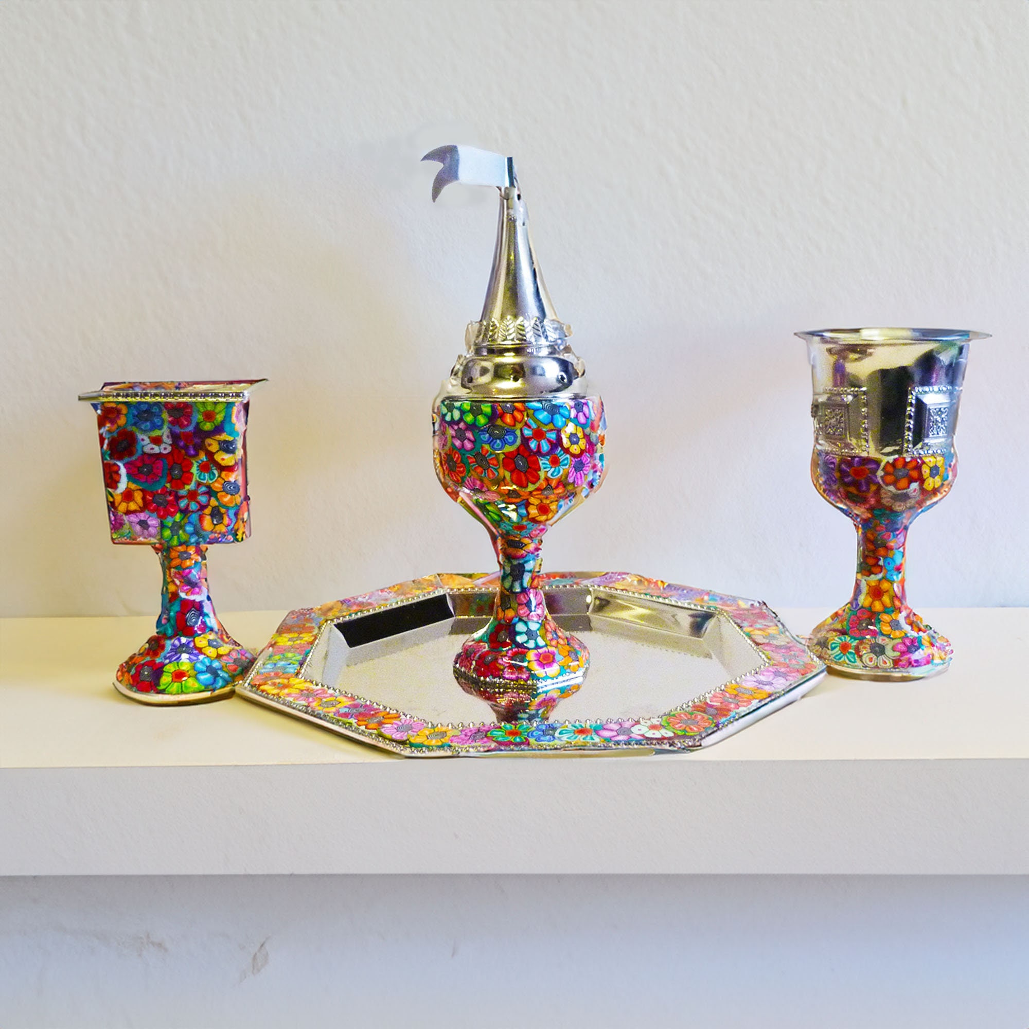 Elegant Havdalah Set: Floral Judaica Gift with Besamim Box