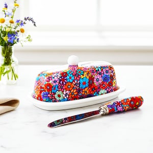 Beurrier fait main avec couvercle : pelle en poterie florale