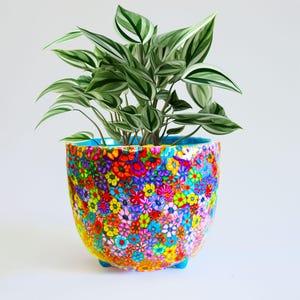 Handmade Ceramic Planter Pot with Drainage and legs, decorative flowerpot