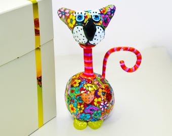 Farbenfrohe Katzenfigur: Handgefertigte Pop Art Skulptur