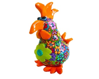 Handmade Colorful Chicken Art Decor – Vibrant Figurine and Farm-Themed Home Accent