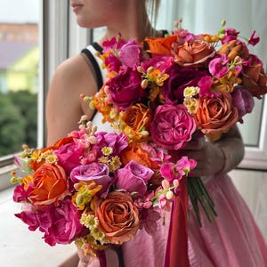 Bridal and Bridesmaid Bouquet with Roses, Daisies, Sweet Peas and Matthiola, Fuchsia and Orange Wildflowers Bouquet for Rustic Fall Wedding