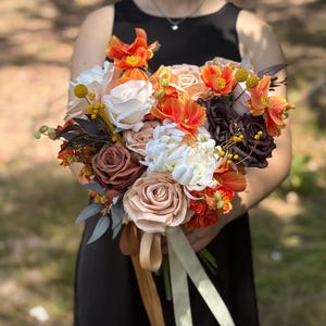 Caramel Orange Fall Wedding Bouquet, Beige and Burnt Orange Bridal Bouquet with Chrysanthemum, Rose, and Dried Flowers, Fall Bridal Bouquet