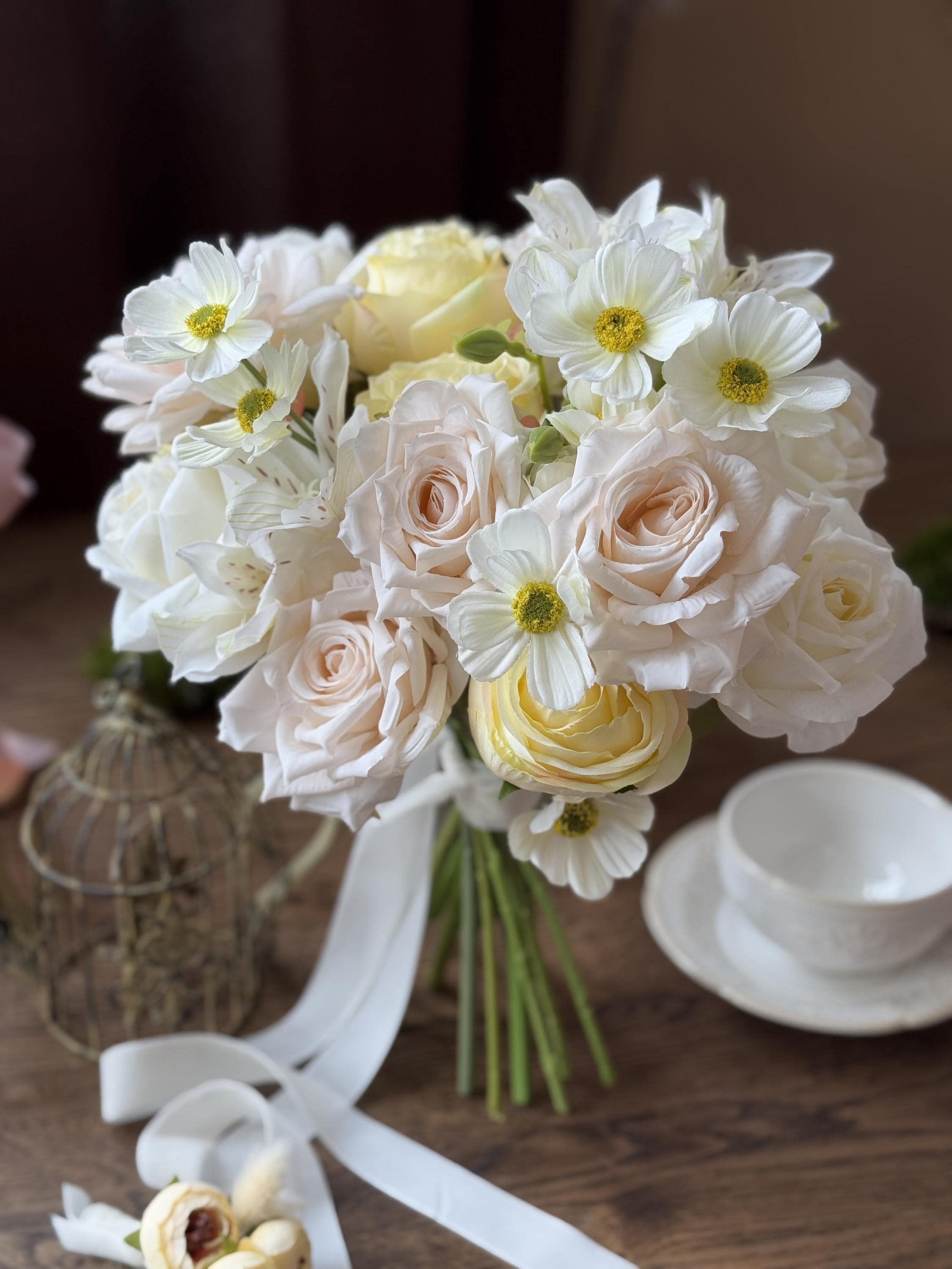 Summer bridal bouquet in white, yellow and light pink colors, Dainty faux flower wedding bouquet, Summer wedding, Pastel roses bouquet