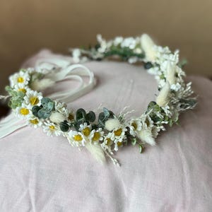 Daisy flower and dried flower crown, Boho bridal crown, Wedding headpiece for women, Festival floral crown, Photo prop, Rustic headband