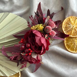 Burgundy Roses Bridal Hair Comb, Burgundy Hair Comb for Wedding, Faux Flower Hair Comb for Winter Wedding, Bridal or Bridesmaid Headpiece