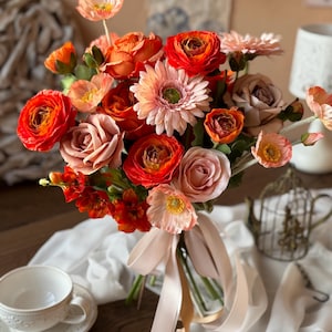Bouquet de mariage d&#39;automne, fleurs de mariée en terre cuite et pêche, bouquet d&#39;automne artificiel avec renoncules et roses, bouquet de mariage rustique