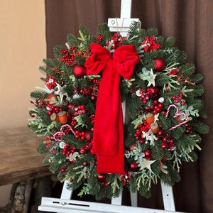 Artificial Christmas Wreath for Front Door with Red Bow, Winter Wreath for Front Door, Holiday Wreath, Winter Season Decor Outdoor