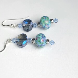 Kolczyki Artisan Lampwork: kryształowe niebieskie kryształy Swarovski, srebro próby 925