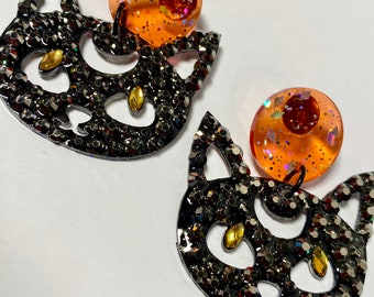 Rhinestone Spooky Cat Earrings