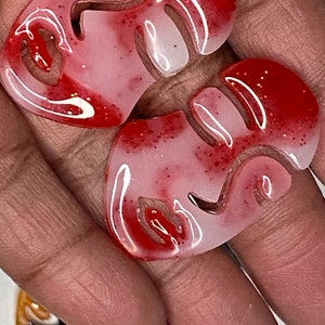 Face 2 Face Resin Ohrstecker