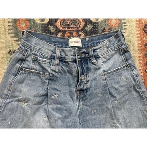 Anthropologie Driftwood Elizabeth Floral Embroidered Pleated Shorts 25 imagem 10