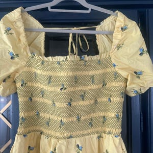 Anthropologie Puff Sleeve Smocked Mini Dress Butter Yellow Floral Large image 8