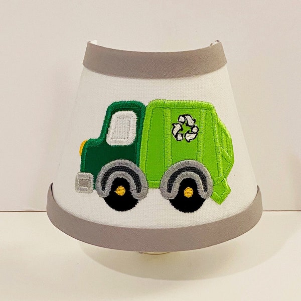 MADE TO ORDER Garbage Recycle Truck Applique Night Light (other colors available)