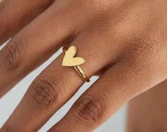 Classic love ring