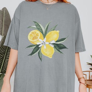 Vintage Lemon Shirt, Pastel Lemon Drawing Tee, Retro Fruit Aesthetic, Soft Cottagecore Style, Cute Summer Outfit with Citrus Vibes