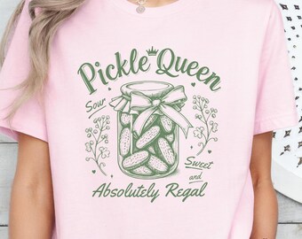 Pickle Queen Shirt, Funny Women Shirt,Pickle Shirt,Funny Mom Shirt,Vegan Shirt, Vegetable Shirt, Pickle Lover Tee,Gift For Pickle Lover