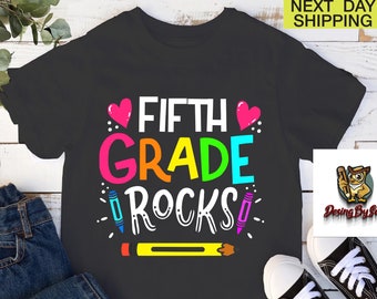 Camiseta para niños de quinto grado, regalo para estudiantes, camiseta "5th Grade Rocks", camiseta del equipo de quinto grado, regalo de agradecimiento para maestros, camiseta de regreso a clases para maestros.