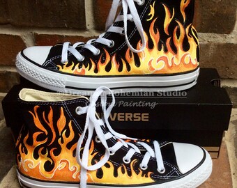 painting converse rubber