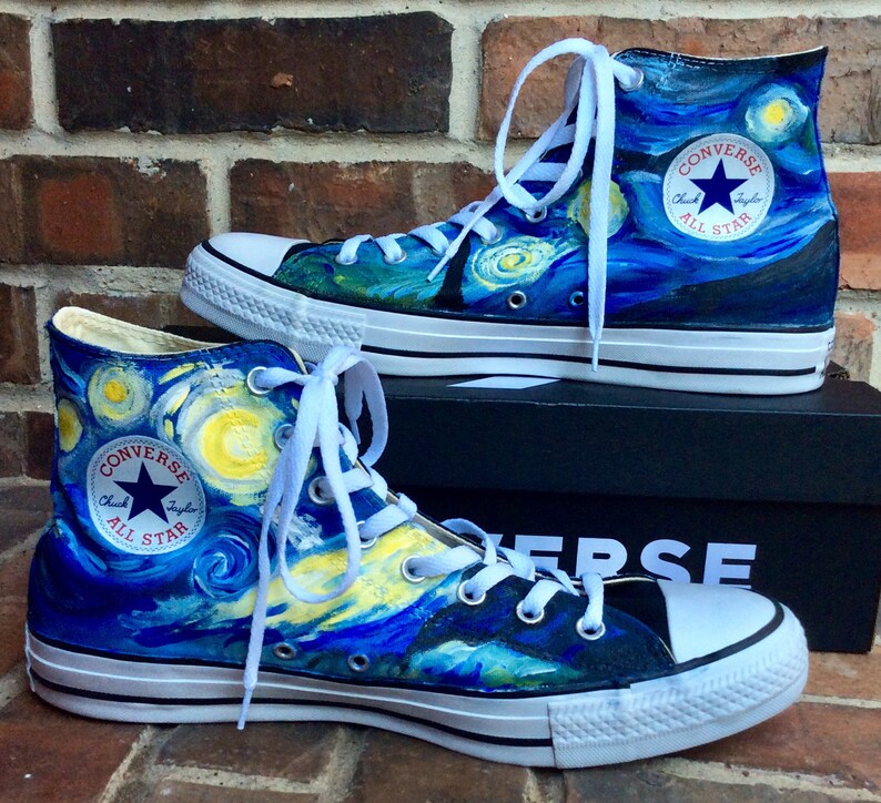 Volcan d’Hawaï et d’Hibiscus peint Converse, chaussures sur mesure Converse peint à la main, Design Tropical peint à cravate Match homme mariage Volcan d’Hawaï et d’Hibiscus peint Converse, chaussures sur mesure Converse peint à la main, Design Tropical peint à cravate Match homme mariage