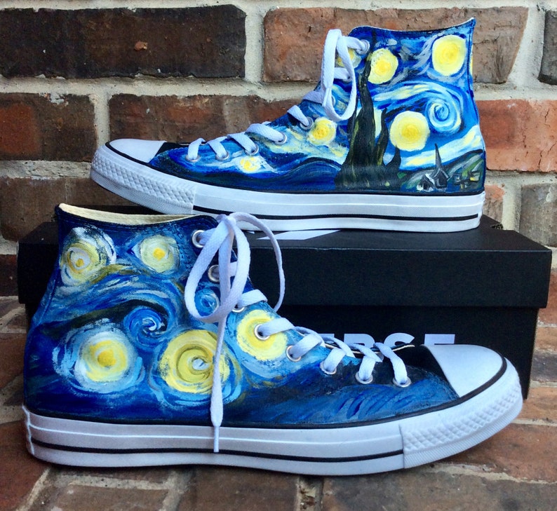 Volcan d’Hawaï et d’Hibiscus peint Converse, chaussures sur mesure Converse peint à la main, Design Tropical peint à cravate Match homme mariage Volcan d’Hawaï et d’Hibiscus peint Converse, chaussures sur mesure Converse peint à la main, Design Tropical peint à cravate Match homme mariage