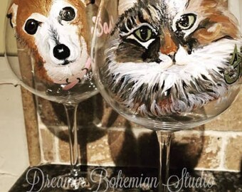 Customized Wine Glass with Painted Dog or Cat,Custom Pet Portrait from photo, Animal Lover Trainer Mom Dad Daughter Friend Son Handler