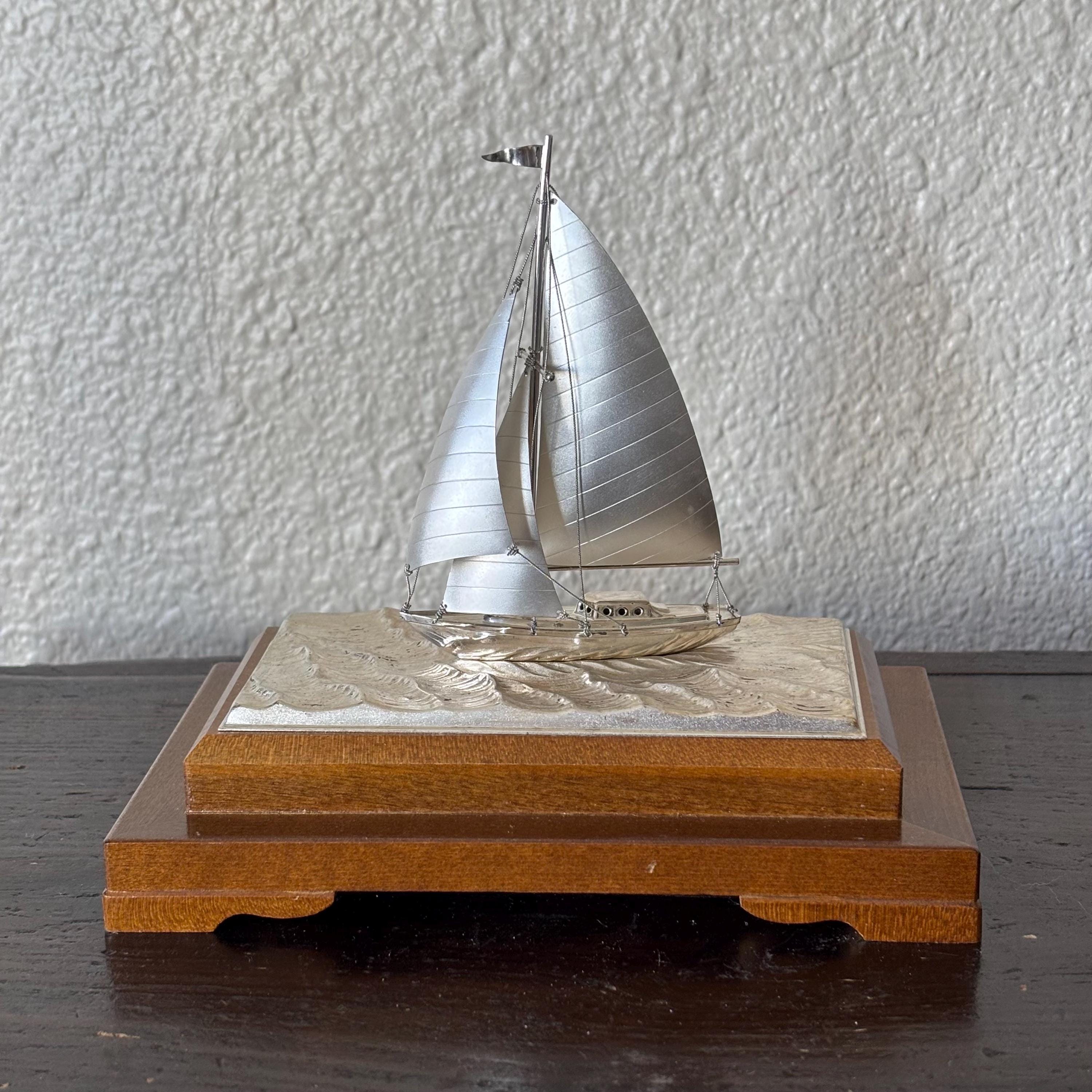 Seki Takehiko - Etsy
