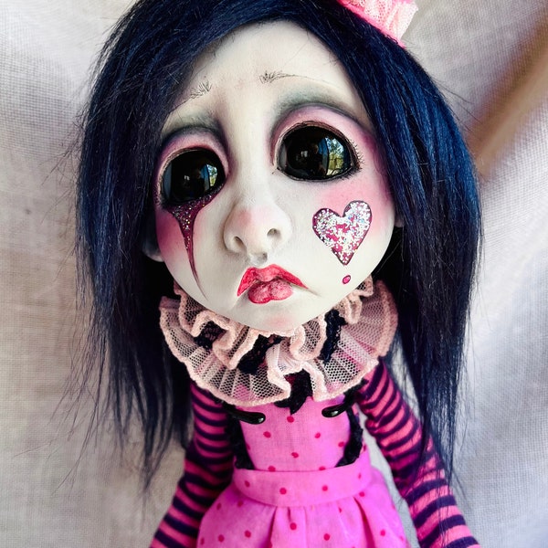 Loopyboopy Creepy Cute Valentine Clown Circus Art Doll Cassie