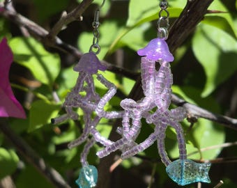 Beaded glow in the dark purple jellyfish dangle earrings UV reactive handmade gift for girlfriend gift for raver