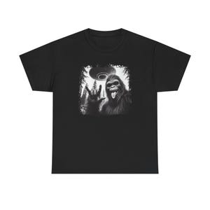 Alien shirt, Bigfoot aliens, UFO T-shirt, Outer space design, Yeti and UFO shirt, Funky Sci-fi conspiracy gift, Unisex extraterrestrial top